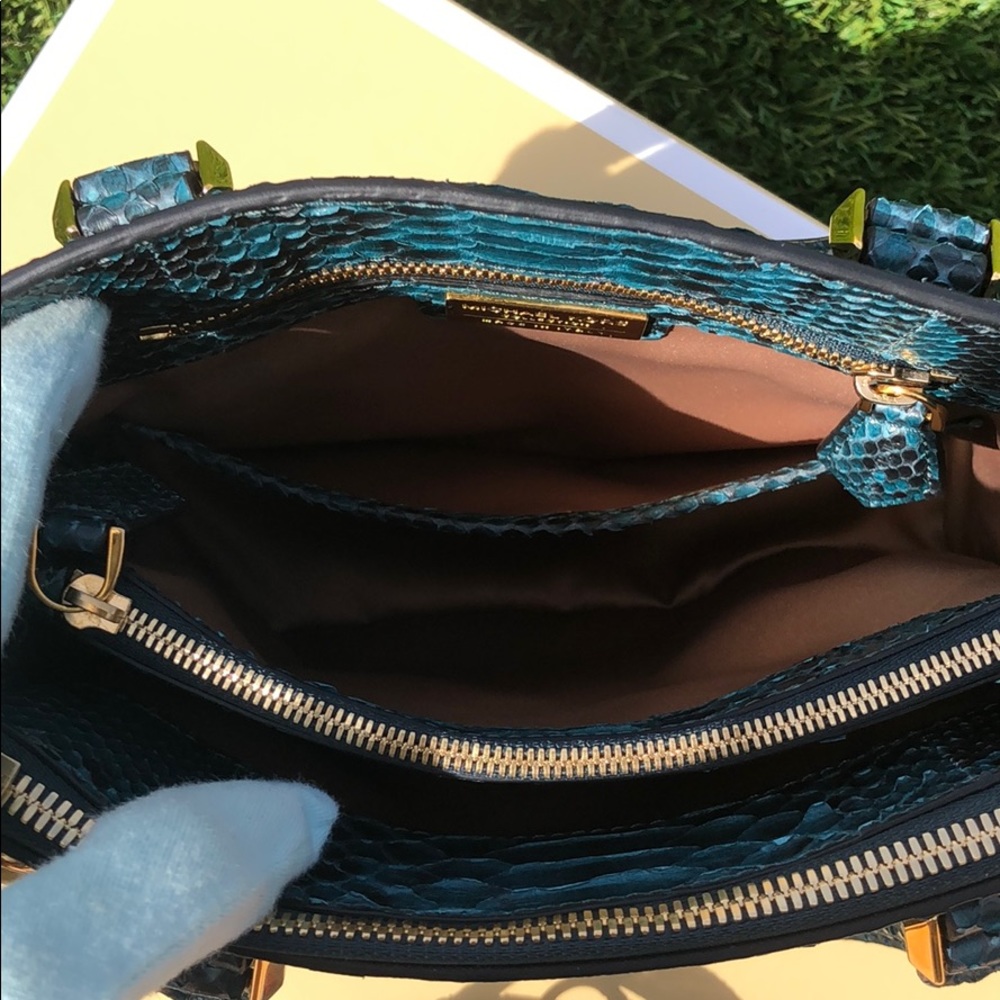 ๐ผ MK Genuine Python Satchel - Picture 4 of 8